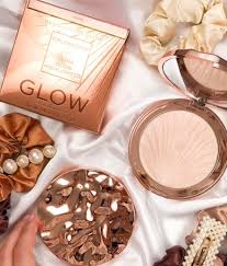 Revolution Ultra Glow Highlighter